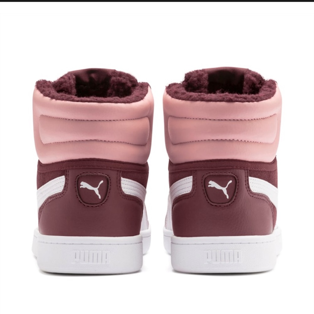 Puma - Picture 3 of 5